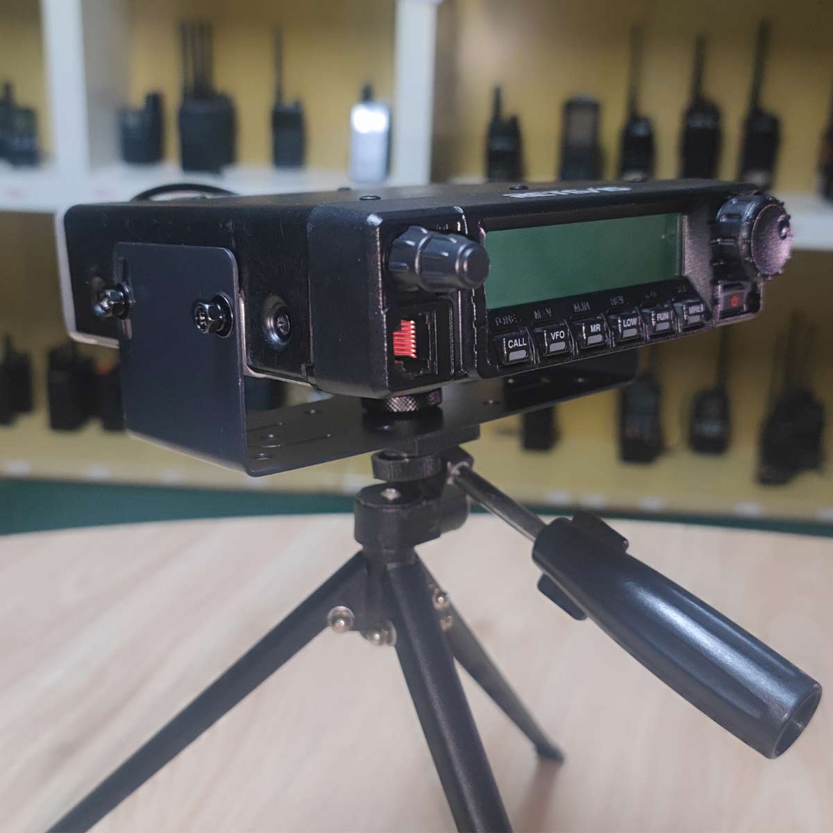 RA87 High Power GMRS Mobile Radio+Table Tripod+Desktop Power Supply